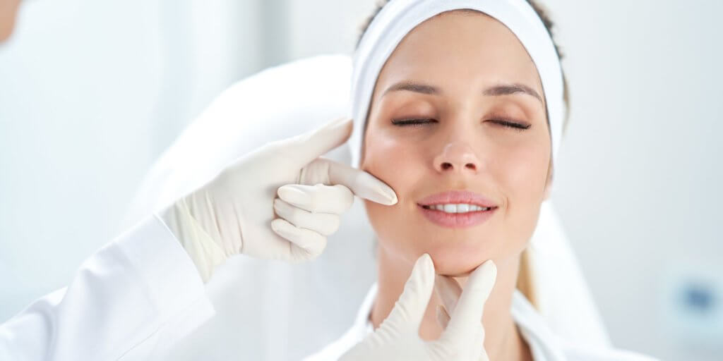 What Are The Benefits Of The HydraFacial Treatment? (Auri Aesthetics)
